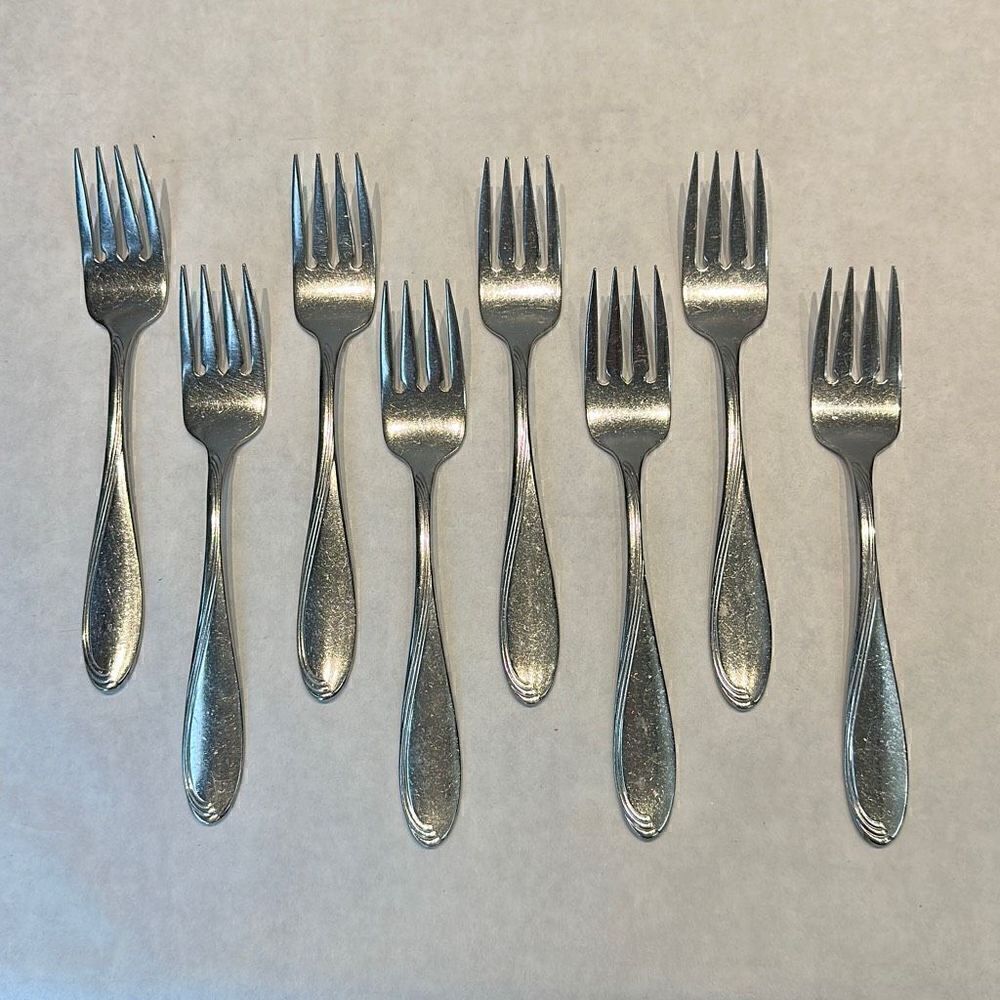 Oneida Stainless Salad Forks Scroll Pattern Lot Set 8
